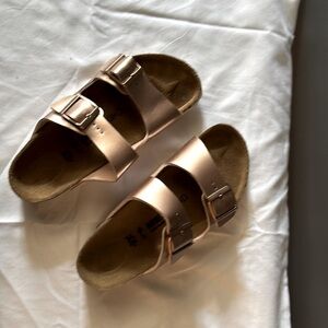 Girls Rose Gold Birkenstock barely worn